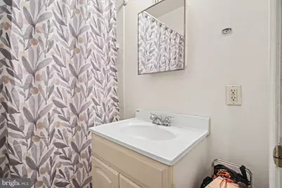 1105 NE Holbrook Terrace NE, Washington, DC 20002 - Photo 22
