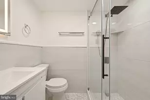 4201 Cathedral Ave NW, Washington, DC 20016 - Photo 14