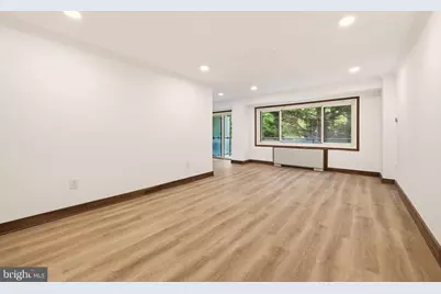 4201 Cathedral Avenue NW #111E, Washington, DC 20016 - Photo 2