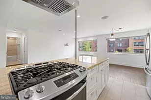 3900 Tunlaw Rd NW, Washington, DC 20007 - Photo 10