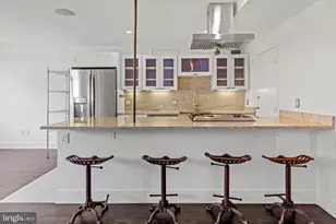 3900 Tunlaw Rd NW, Washington, DC 20007 - Photo 6
