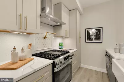 163 U Street NE #2, Washington, DC 20002 - Photo 8