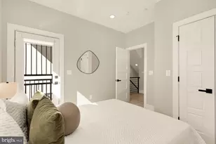 163 U St NE, Washington, DC 20002 - Photo 16