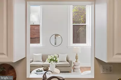 301 G Street NE #11, Washington, DC 20002 - Photo 8