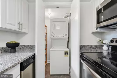 301 G Street NE #11, Washington, DC 20002 - Photo 12