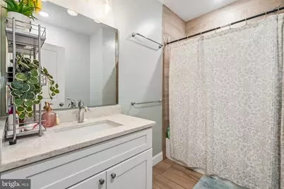 5615 1st Place NW #2, Washington, DC 20011 - Photo 6