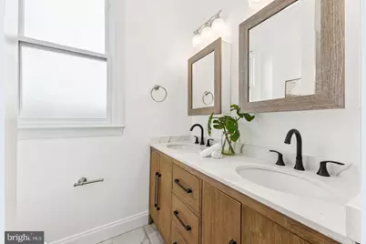 2105 4th Street NE, Washington, DC 20002 - Photo 24