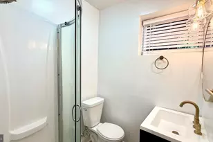 320 6th St NE, Washington, DC 20002 - Photo 6