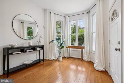 13 R Street NE #1, Washington, DC 20002 - Photo 8