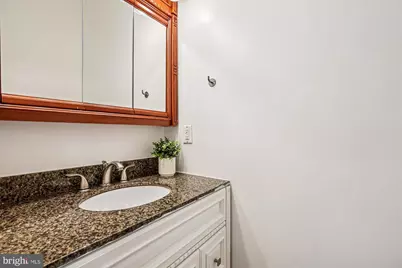 13 R Street NE #1, Washington, DC 20002 - Photo 18