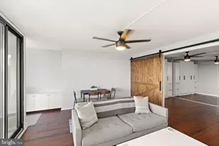 1245 4th St SW, Washington, DC 20024 - Photo 18