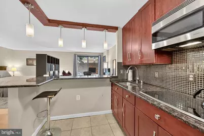 1718 P Street NW #T9, Washington, DC 20036 - Photo 6