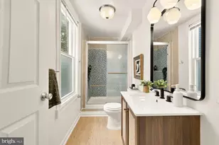709 16th St NE, Washington, DC 20002 - Photo 16