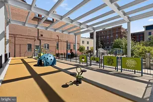 1747 Church St NW, Washington, DC 20036 - Photo 26