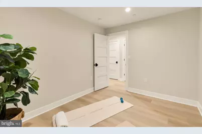 1735 Irving Street NW, Washington, DC 20010 - Photo 56