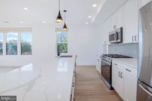 646 Newton Pl NW, Washington, DC 20010 - Photo 8