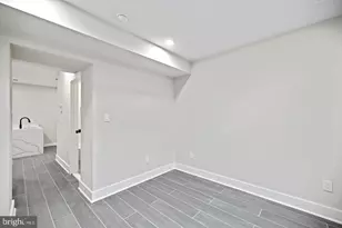 824 18th St NE, Washington, DC 20002 - Photo 8