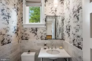 3515 Woodley Rd NW, Washington, DC 20016 - Photo 16