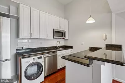 1125 12th Street NW #83, Washington, DC 20005 - Photo 10
