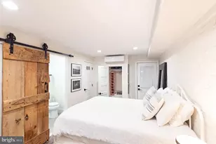 1517 6th St NW, Washington, DC 20001 - Photo 8