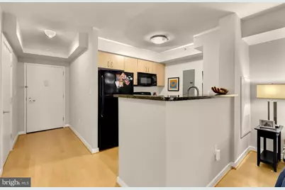1000 New Jersey Avenue SE #525, Washington, DC 20003 - Photo 8