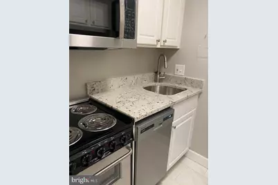 2141 I Street NW #809, Washington, DC 20037 - Photo 10