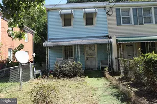 225 55th St NE, Washington, DC 20019 - Photo 2