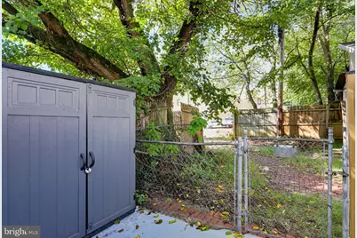 311 16th Street SE, Washington, DC 20003 - Photo 18