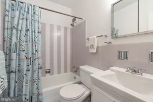 2475 Virginia Ave NW, Washington, DC 20037 - Photo 24