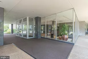 2475 Virginia Ave NW, Washington, DC 20037 - Photo 4