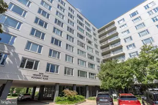 2475 Virginia Ave NW, Washington, DC 20037 - Photo 2