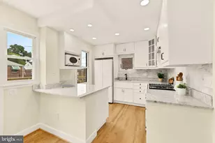 632 Farragut Pl NE, Washington, DC 20017 - Photo 6