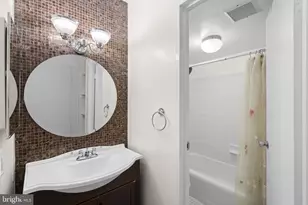 2800 Wisconsin Ave NW, Washington, DC 20007 - Photo 26