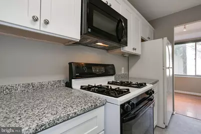 922 24th Street NW #104, Washington, DC 20037 - Photo 16