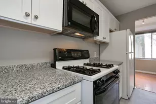 922 24th Street NW, Washington, DC 20037 - Photo 16