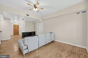 2127 California St NW, Washington, DC 20008 - Photo 16