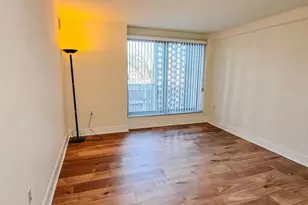 800 4th St SW, Washington, DC 20024 - Photo 16