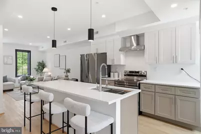 1024 Spring Road NW, Washington, DC 20010 - Photo 2