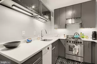 1801 Clydesdale Pl NW, Washington, DC 20009 - Photo 12