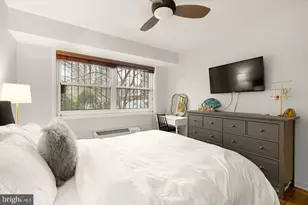1801 Clydesdale Pl NW, Washington, DC 20009 - Photo 14