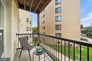 5112 Connecticut Ave NW, Washington, DC 20008 - Photo 12