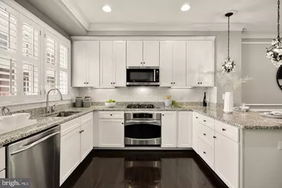 914 4th Street SE, Washington, DC 20003 - Photo 8