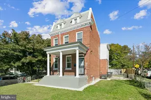 401 Shepherd St NW, Washington, DC 20011 - Photo 2