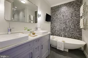 1335 R St NW, Washington, DC 20009 - Photo 34