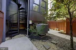 1335 R St NW, Washington, DC 20009 - Photo 38