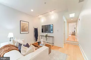 2818 Connecticut Ave NW, Washington, DC 20008 - Photo 4