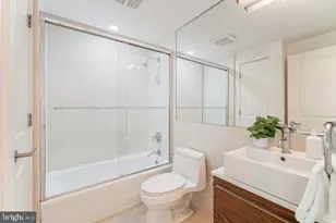 2818 Connecticut Ave NW, Washington, DC 20008 - Photo 12