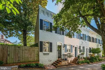 1 Pomander Walk NW, Washington, DC 20007 - Photo 1