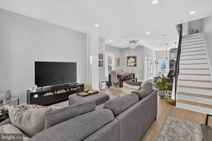 724 Harvard St NW, Washington, DC 20001 - Photo 2