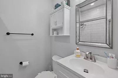 724 Harvard Street NW, Washington, DC 20001 - Photo 14